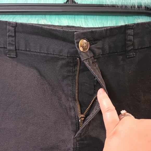 Old Navy Black Everyday Shorts Size 10 - Picture 5 of 7